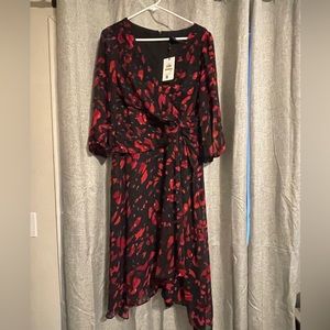 DNKY dress size 14 NWT. Sheer sleeves.
